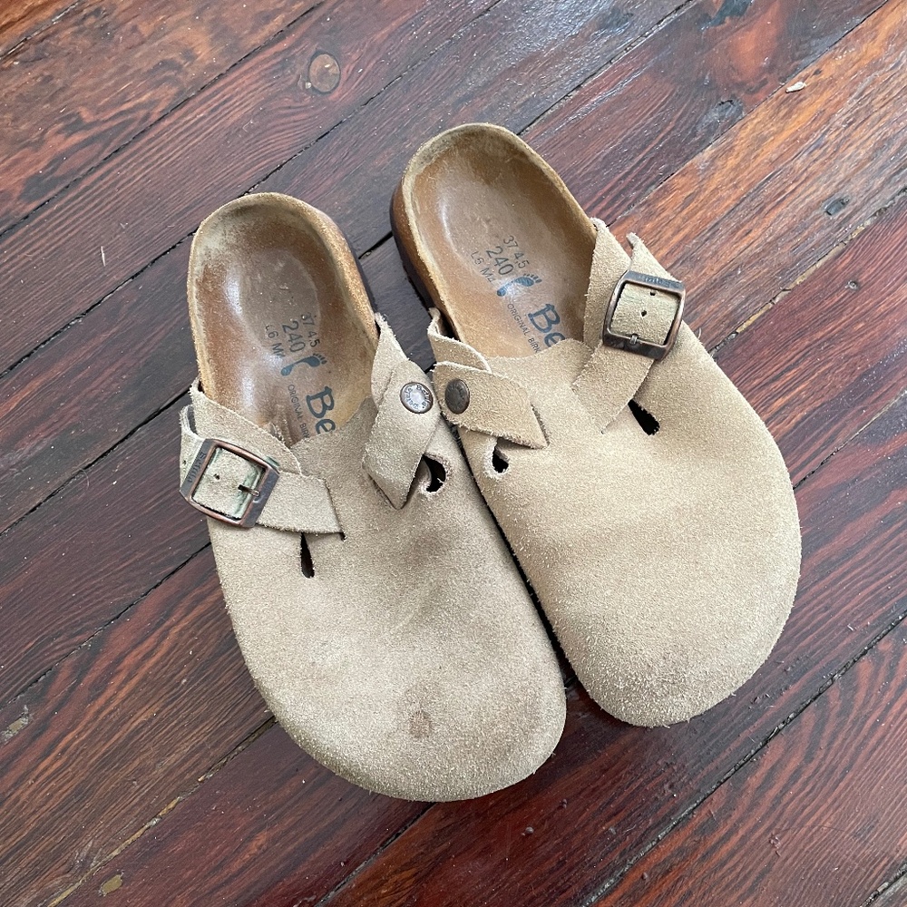 Birkenstock Betula Boston Clogs in Taupe size 37